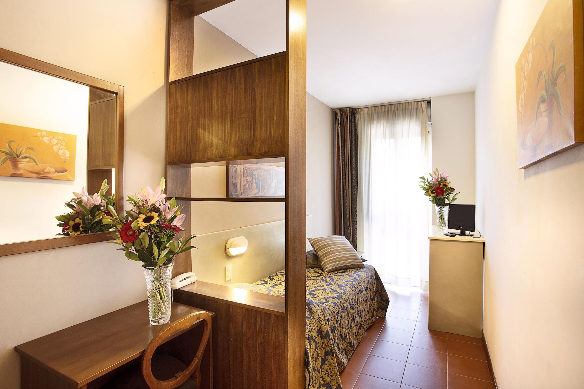 Hotel Corolle Firenze Esterno foto