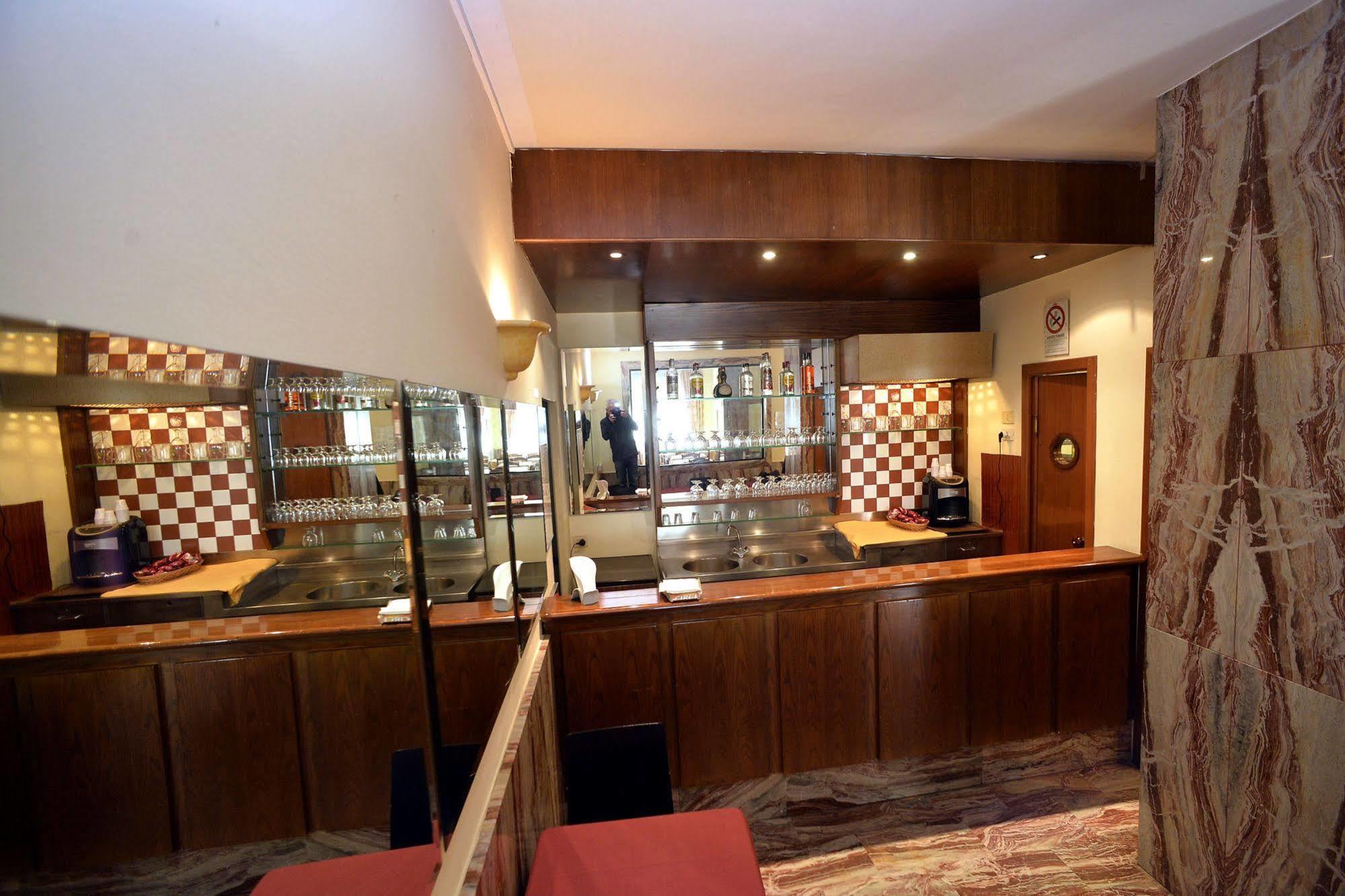 Hotel Corolle Firenze Esterno foto