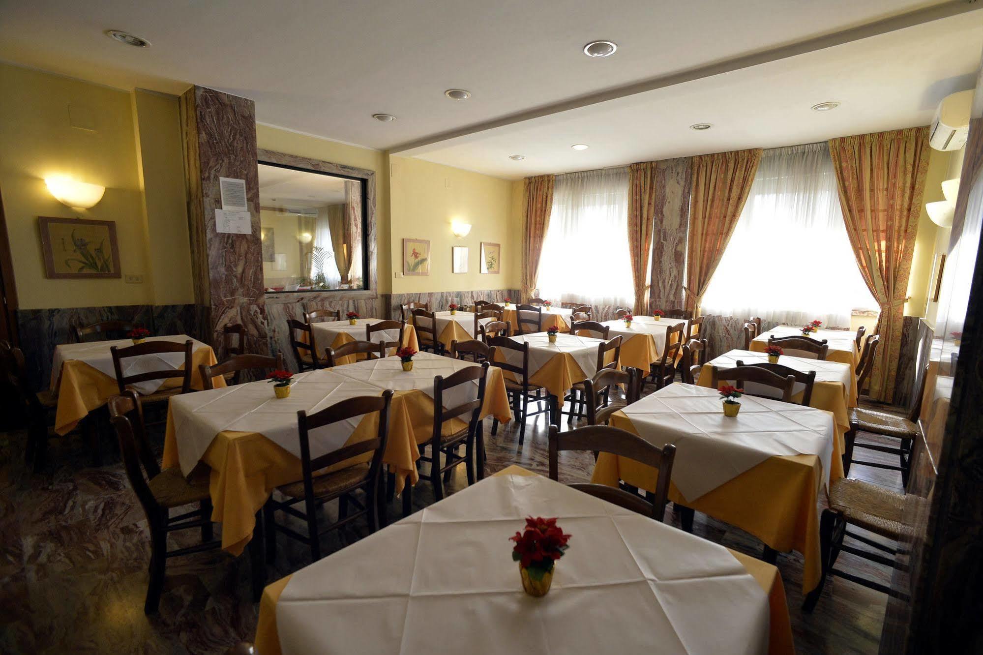 Hotel Corolle Firenze Esterno foto