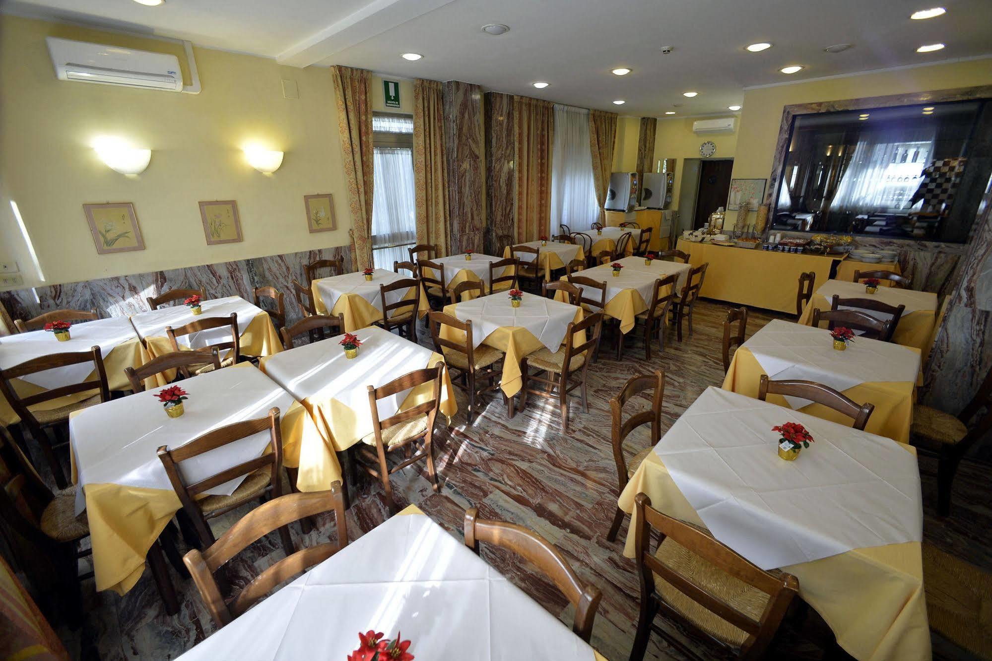 Hotel Corolle Firenze Esterno foto