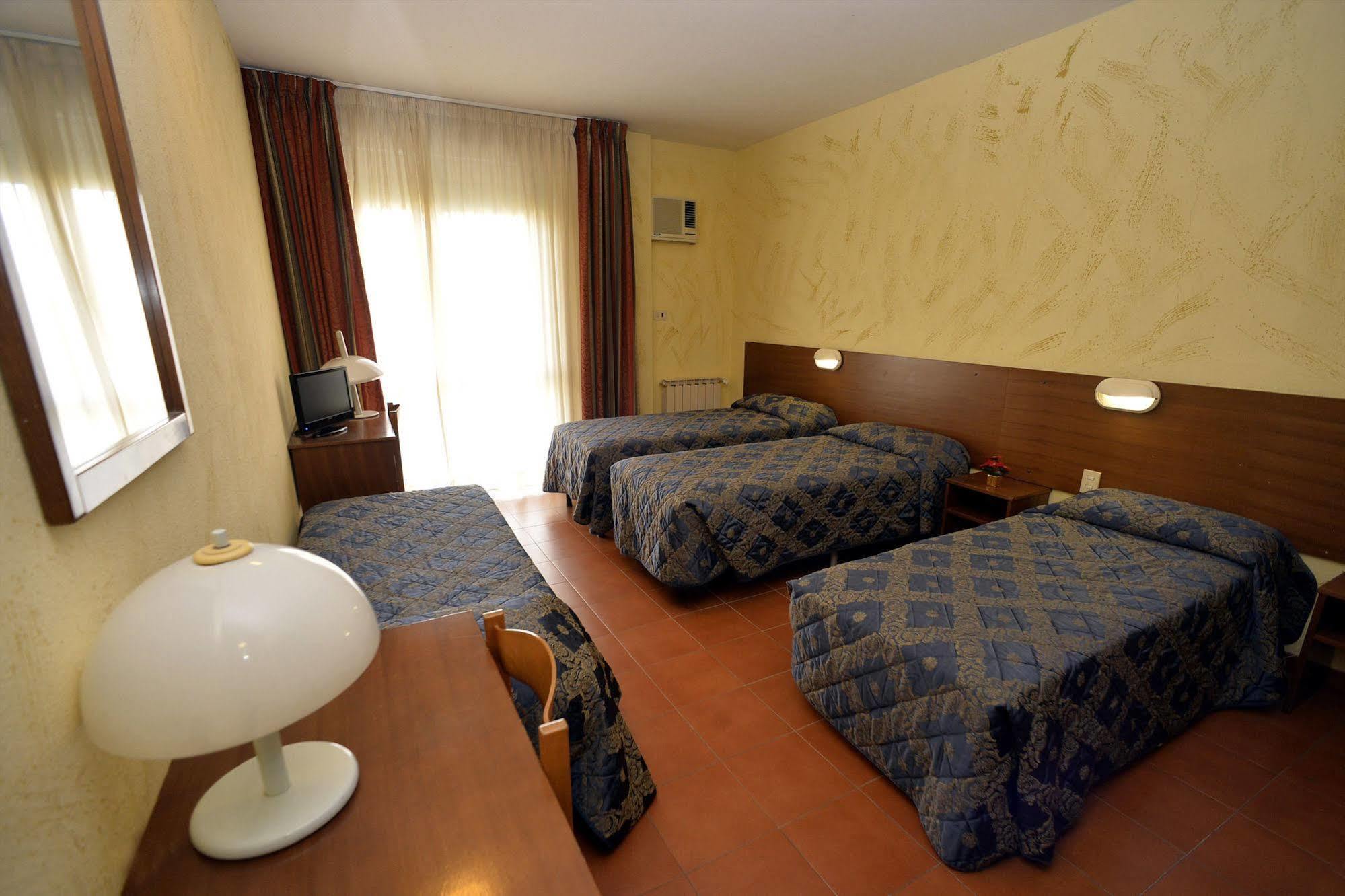 Hotel Corolle Firenze Esterno foto