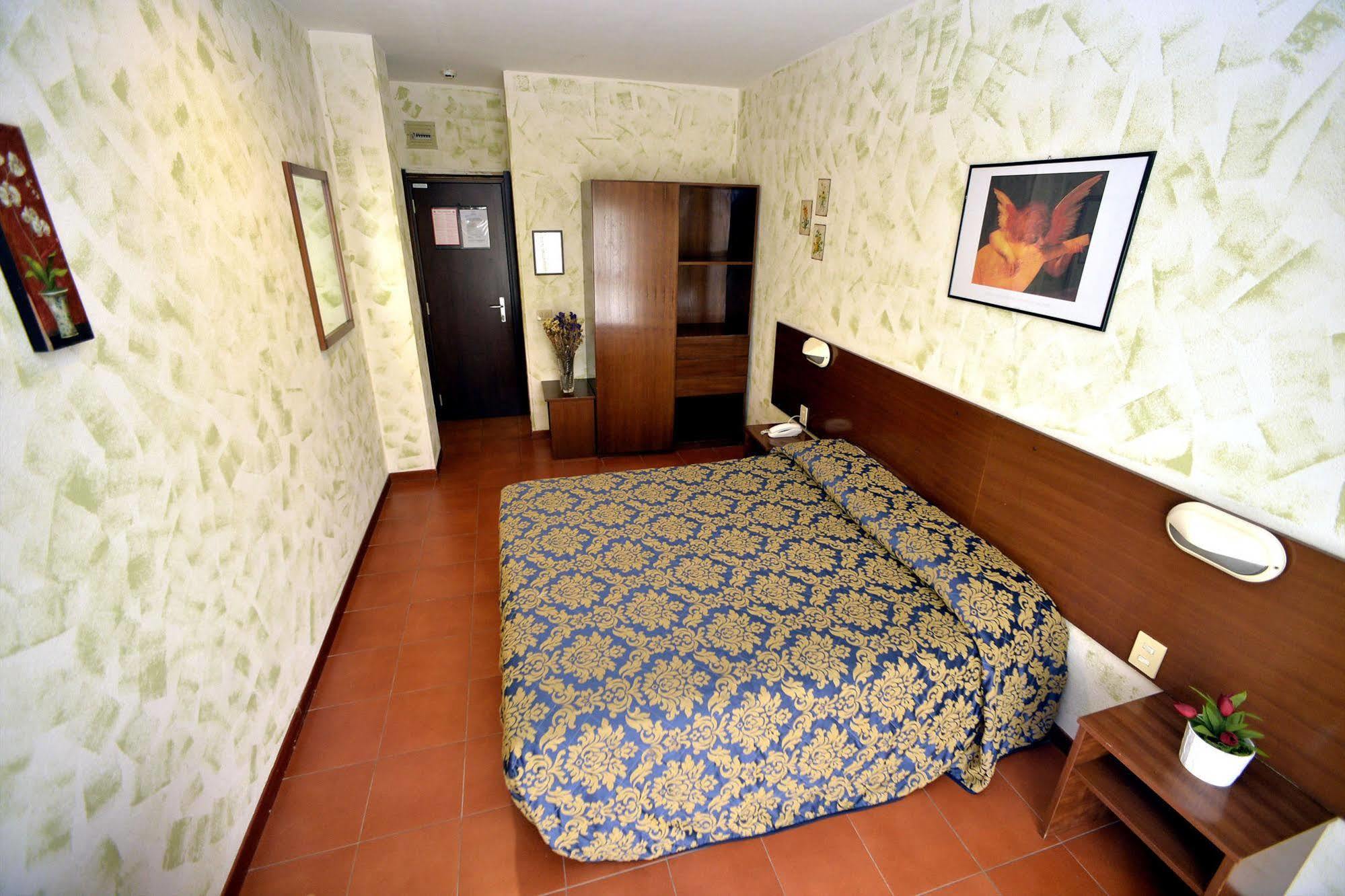 Hotel Corolle Firenze Esterno foto