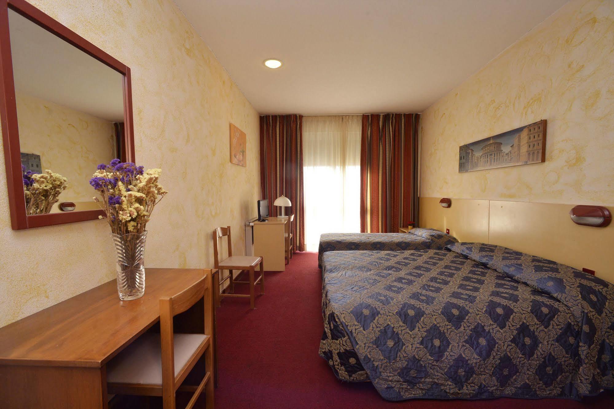 Hotel Corolle Firenze Esterno foto