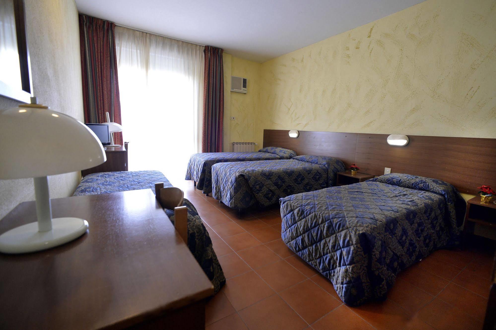 Hotel Corolle Firenze Esterno foto